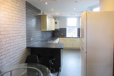 4 bed house, Nicander, Wavertree, Liverpool, L181HU - Image 9