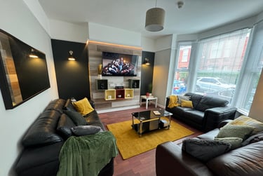 7 bed house, Stalbridge, Wavertree, Liverpool, L181EX - Image 1