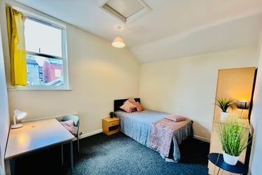 10 bed house, Upper Hanover Street, Broomhall, Sheffield, S37RQ - Image 3