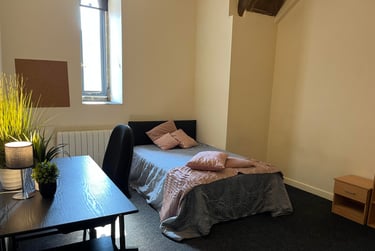 7 bed flat, Hanover Street, S3 7WT, Broomhall, Sheffield, S37WT - Image 2
