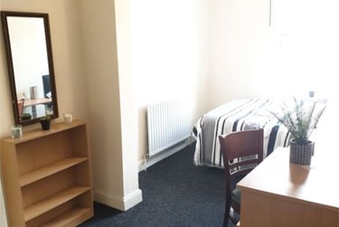 6 bed flat, Glossop Road, Broomhall, Sheffield, S102HP - Image 6