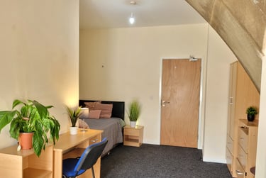10 bed flat, Hanover Street, Broomhall, Sheffield, S37WT - Image 5
