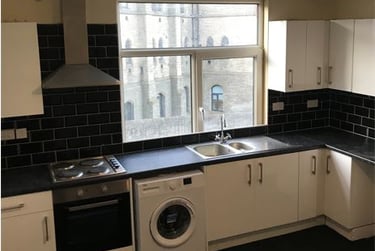 2 bed flat, Crookes Valley Road, Crookesmoor, Sheffield, S101BA - Image 4