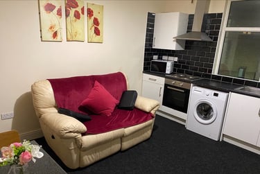 2 bed flat, Crookes Valley Road, Crookesmoor, Sheffield, S101BA - Image 14
