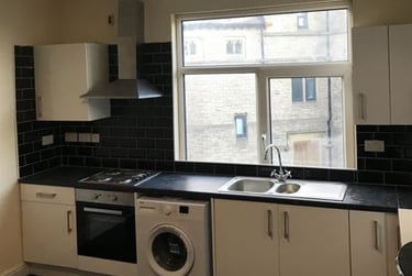 2 bed flat, Crookes Valley Road, Crookesmoor, Sheffield, S101BA - Image 3