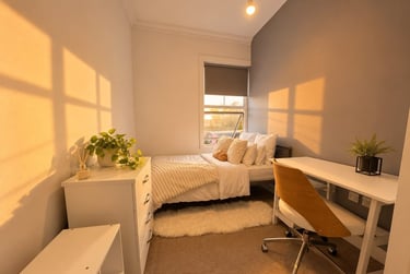 7 bed house, Fulford Road, Grange Garth, York, YO104BE - Image 1