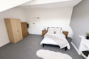 5 bed house, Lawrence Street, Layerthorpe, York, YO103EF - Image 2