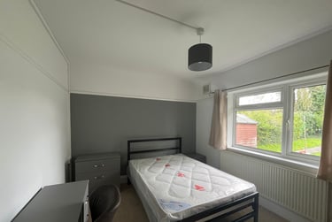 2 bed flat, Beech Avenue, Holgate, York, YO244JJ - Image 5