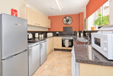 6 bed house, Fifth Avenue, Layerthorpe, York, YO310UW - Image 2