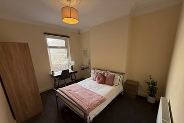 7 bed house, Haxby Road, Clifton, York, YO318JZ - Image 2