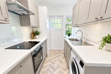 2 bed flat, Beech Avenue, Holgate, York, YO244JJ - Image 3