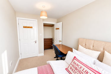 6 bed house, Eastfield Crescent, Hull Road, York, YO105HZ - Image 4