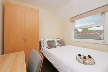 4 bed house, Etty Avenue, Layerthorpe, York, YO103TL - Image 2
