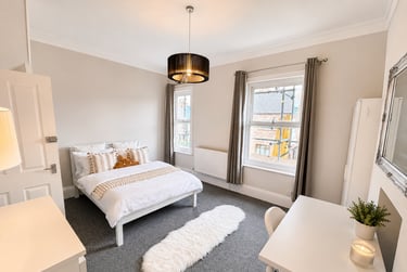 5 bed house, Heslington Road, Fishergate, York, YO105AT - Image 2