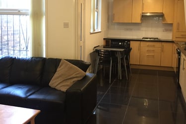 4 bed house, Woodcroft Road, Toxteth, Liverpool, L152HQ - Image 4