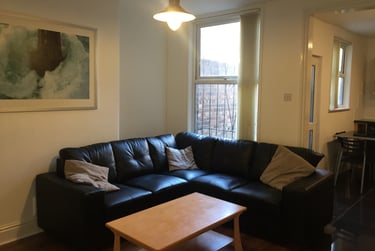 4 bed house, Woodcroft Road, Toxteth, Liverpool, L152HQ - Image 2