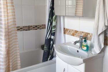4 bed flat, New Cross Road, New Cross, London, SE146TQ - Image 4
