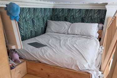 1 bed studio, St Aubyns, Kingsway, Brighton, BN32TB - Image 3