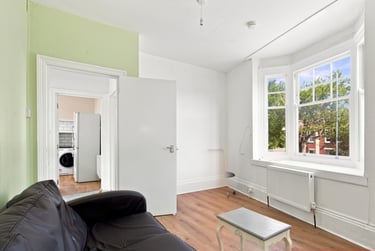 5 bed flat, Egremont place, City Centre, Brighton, BN20GA - Image 1