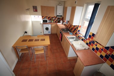 4 bed house, Oakland Road, Jesmond, Newcastle, NE23DR - Image 1