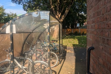 5 bed flat, Dickenson road, Victoria park, Manchester, M145HZ - Image 13