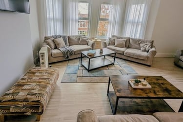 10 bed house, Wellington road, Fallowfield, Manchester, M146BH - Image 1