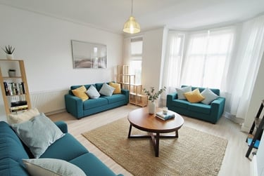 7 bed house, Lausanne road, Fallowfield, Manchester, M203EU - Image 2
