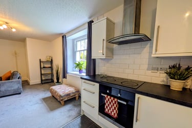 2 bed flat, Daisy Bank Road, Victoria Park, Manchester, M145QL - Image 4