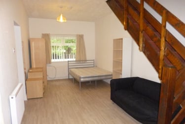 1 bed flat, Brighton grove, Fallowfield, Manchester, M145JG - Image 1