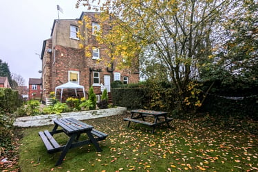 2 bed flat, Wellington Road, Fallowfield, Manchester, M146BH - Image 11