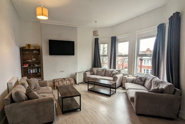 8 bed house, Wellington Road, Fallowfield, Manchester, M146BH - Image 3