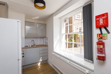 1 bed studio, Leazes Terrace, Newcastle Upon Tyne, Newcastle, NE14LY - Image 3