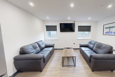 3 bed flat, Stepney Lane, City Centre, Newcastle, NE16PD - Image 2