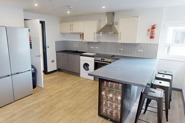3 bed flat, Stepney Lane, City Centre, Newcastle, NE16PE - Image 1