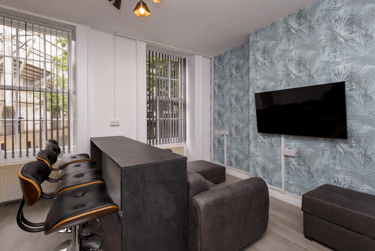 2 bed flat, Leazes Terrace, Newcastle Upon Tyne, Newcastle, NE14LY - Image 1