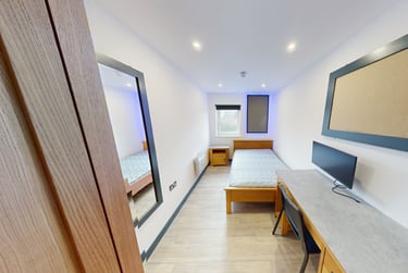 4 bed flat, Stepney Lane, City Centre, Newcastle, NE16PE - Image 2