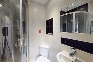 5 bed flat, Thornhill Crescent, Thornhill, Sunderland, SR27AD - Image 5