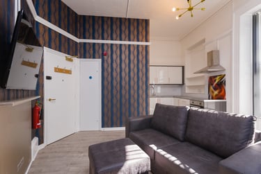 4 bed flat, Leazes terrace, Newcastle Upon Tyne, Newcastle, NE14LY - Image 1