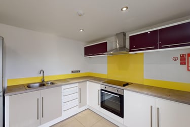 1 bed flat, Thornhill Crescent, Thornhill, Sunderland, SR27AD - Image 2