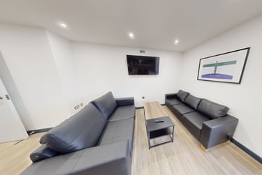 6 bed flat, Stepney Lane, City Centre, Newcastle, NE16PD - Image 2
