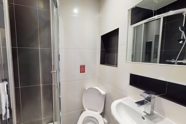 5 bed flat, Thornhill Crescent, Thornhill, Sunderland, SR27AD - Image 8