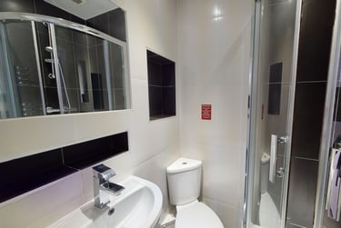 5 bed flat, Thornhill Crescent, Thornhill, Sunderland, SR27AD - Image 10