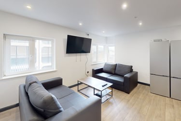 4 bed flat, Stepney Lane, City Centre, Newcastle, NE16PD - Image 1