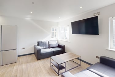 6 bed flat, Stepney Lane, City Centre, Newcastle, NE16PD - Image 1