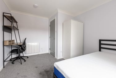 3 bed house, Westerdale Court, Bootham, York, YO306BE - Image 9