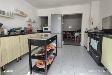 6 bed house, Great Southsea Street, Near university, Portsmouth, PO53BY - Image 5