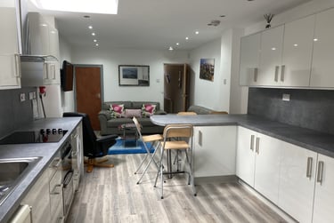 6 bed house, Heeley Road, Selly Oak, Birmingham, B296EL - Image 2