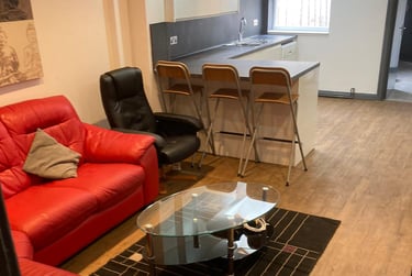 6 bed house, Heeley Road, Selly Oak, Birmingham, B296EL - Image 2