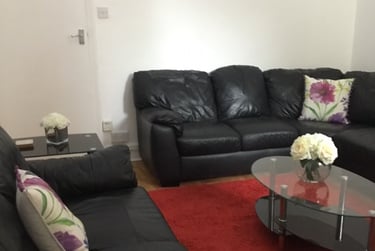 5 bed house, Hubert Road, Selly Oak, Birmingham, B296EP - Image 2