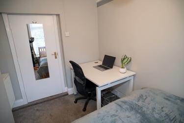 3 bed flat, Lisson Grove, Mutley, Plymouth, PL47DN - Image 9